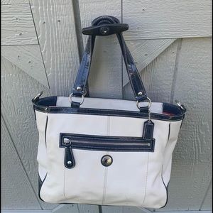 Coach Purse in good condition size medium